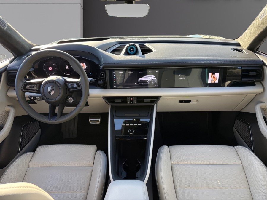 PORSCHE d'occasion MACAN MACAN TURBO de 2024 Caen (14)﻿