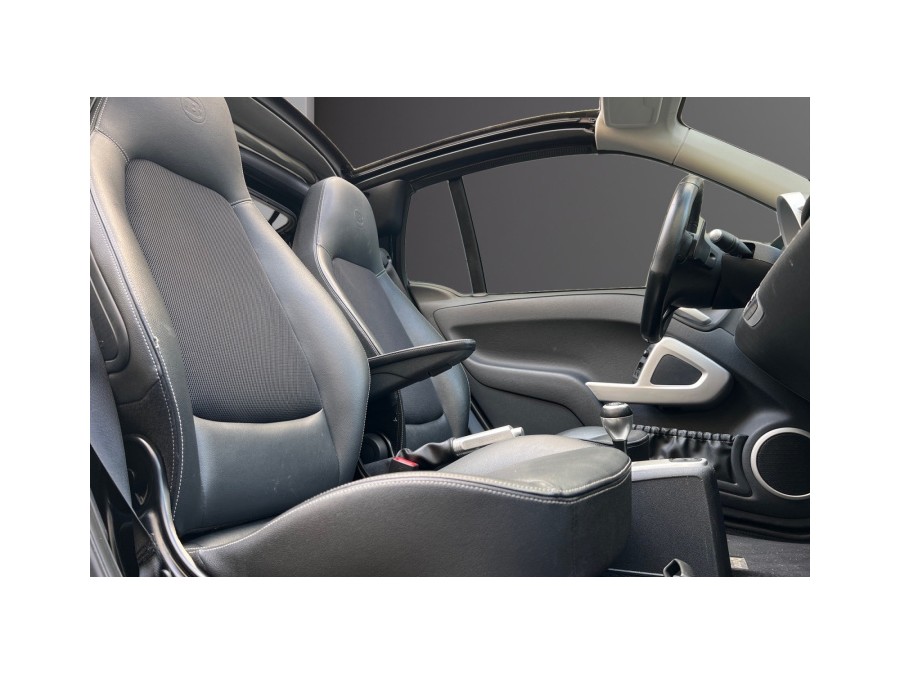 SMART d'occasion FORTWO BRABUS CABRIOLET de 2013 Paris 17 (75)﻿