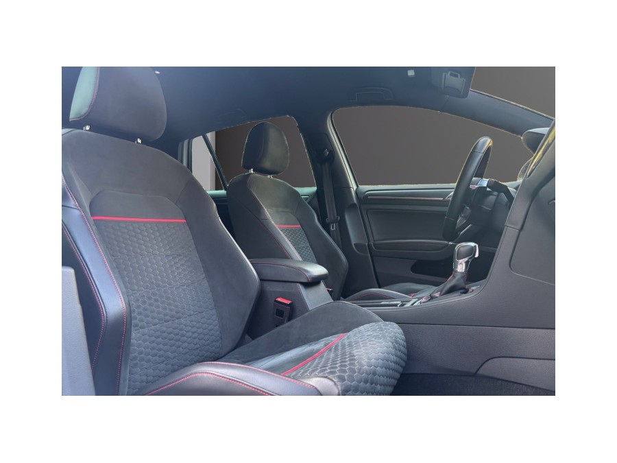 VOLKSWAGEN d'occasion GOLF GTI  2.0T FSI 230 DSG de 2019 Paris 17