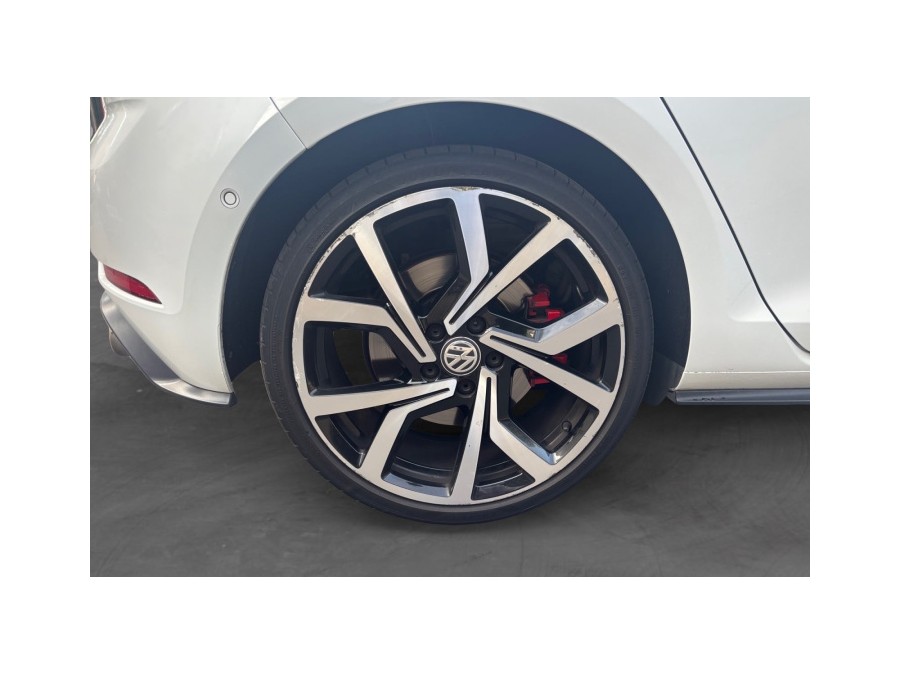VOLKSWAGEN d'occasion GOLF GTI  2.0T FSI 230 DSG de 2019 Paris 17