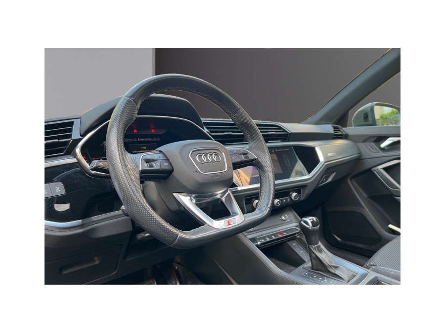 AUDI d'occasion Q3 S LINE 35 TFSI 1.5 150 S TRONIC de 2023 Paris 17