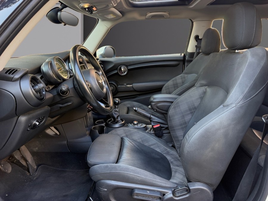 MINI d'occasion MINI One 102ch Marylebone de 2016 Cannes (06)﻿