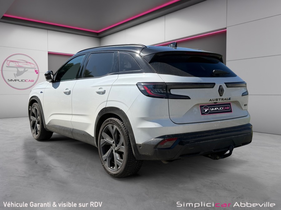 RENAULT d'occasion AUSTRAL 1.2 E-Tech full hybrid 200ch Iconic esprit
