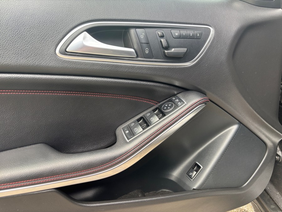 MERCEDES d'occasion GLA 45 AMG 4Matic Speedshift DCT de 2015 Nîmes