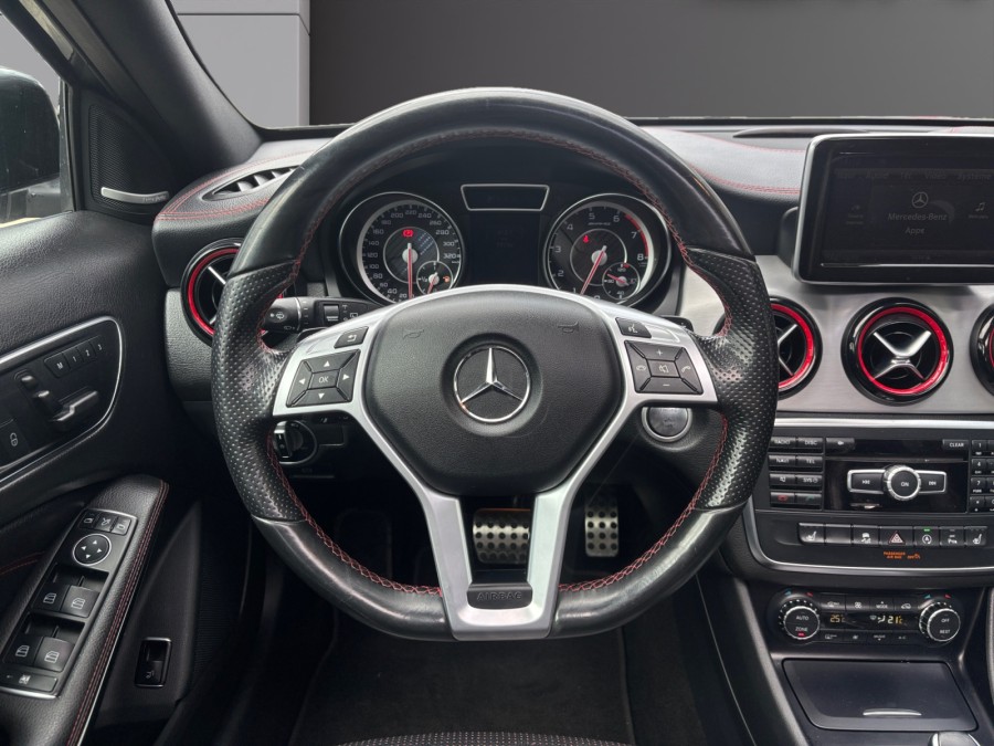 MERCEDES d'occasion GLA 45 AMG 4Matic Speedshift DCT de 2015 Nîmes