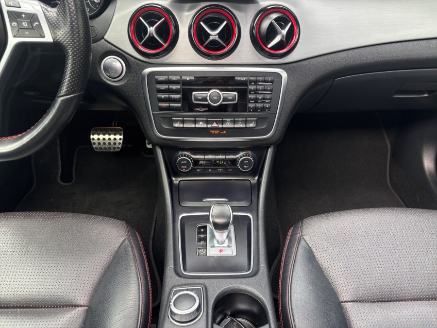 MERCEDES d'occasion GLA 45 AMG 4Matic Speedshift DCT de 2015 Nîmes