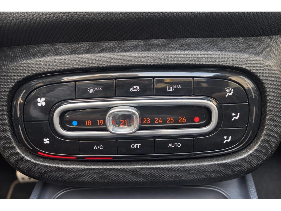 SMART d'occasion FORTWO DECAPOTABLE 0.9 109 BRABUS de 2017 Paris 17