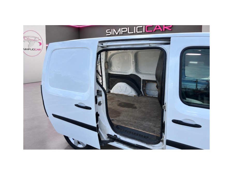 RENAULT d'occasion KANGOO II 1.5 BLUE DCI 80 EXPRESS GENERIQUE de