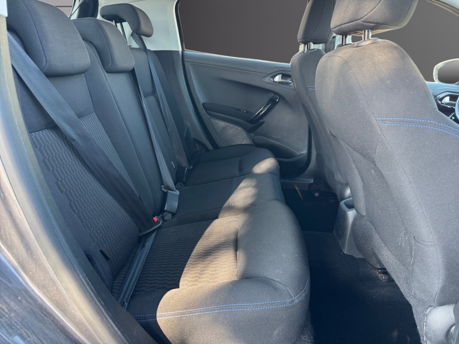 PEUGEOT d'occasion 208 1.5 BLUE HDI 100 TECH EDITION de 2019