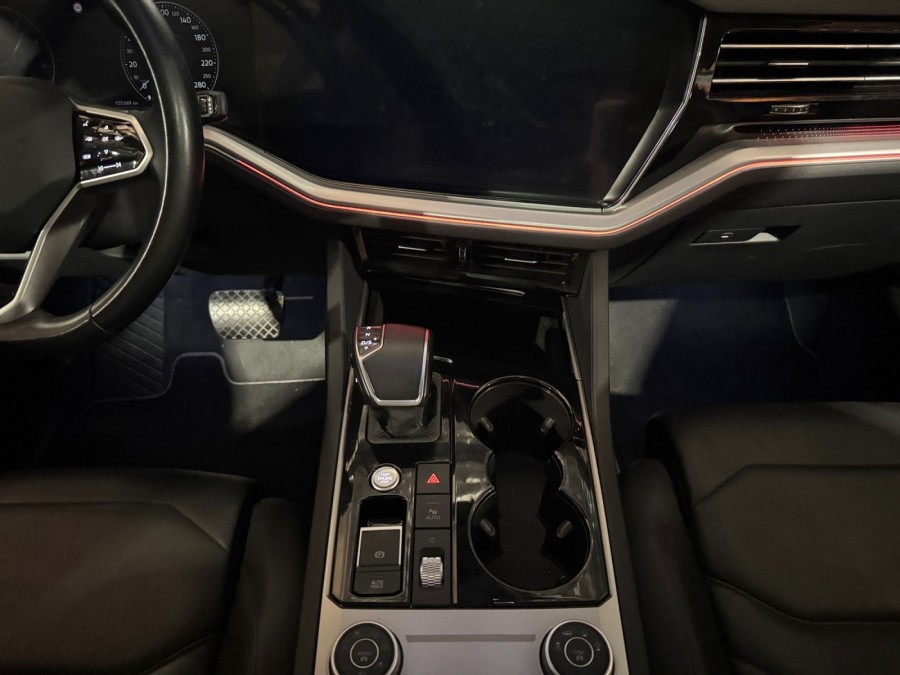 VOLKSWAGEN d'occasion TOUAREG 3.0 TSI EHYBRID 381 ELEGANCE de 2021