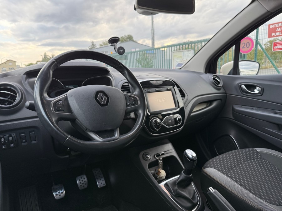 RENAULT d'occasion CAPTUR RENAULT CAPTUR 1.5 DCI 90 INTENS de 2017