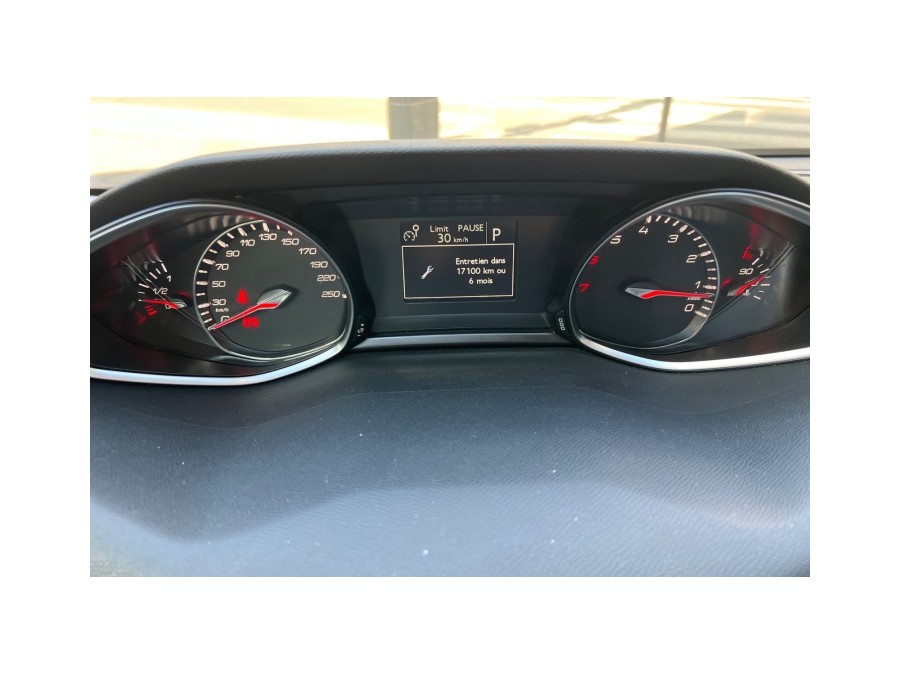 PEUGEOT d'occasion 308 1.2 130ch SW de 2015 Paris 17 (75)﻿