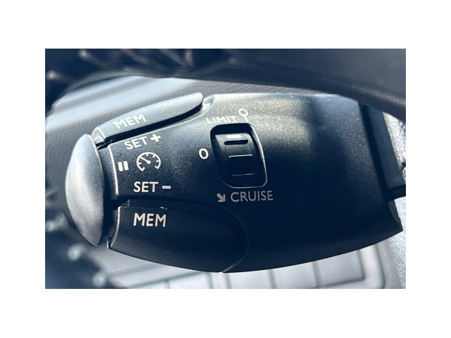 PEUGEOT d'occasion 308 1.2 130ch SW de 2015 Paris 17 (75)﻿