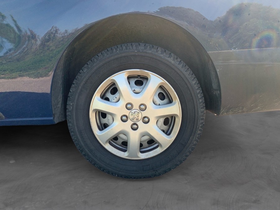 PEUGEOT d'occasion EXPERT FOURGON LONG 2.0 BLUE HDI 180 PREMIUM PACK