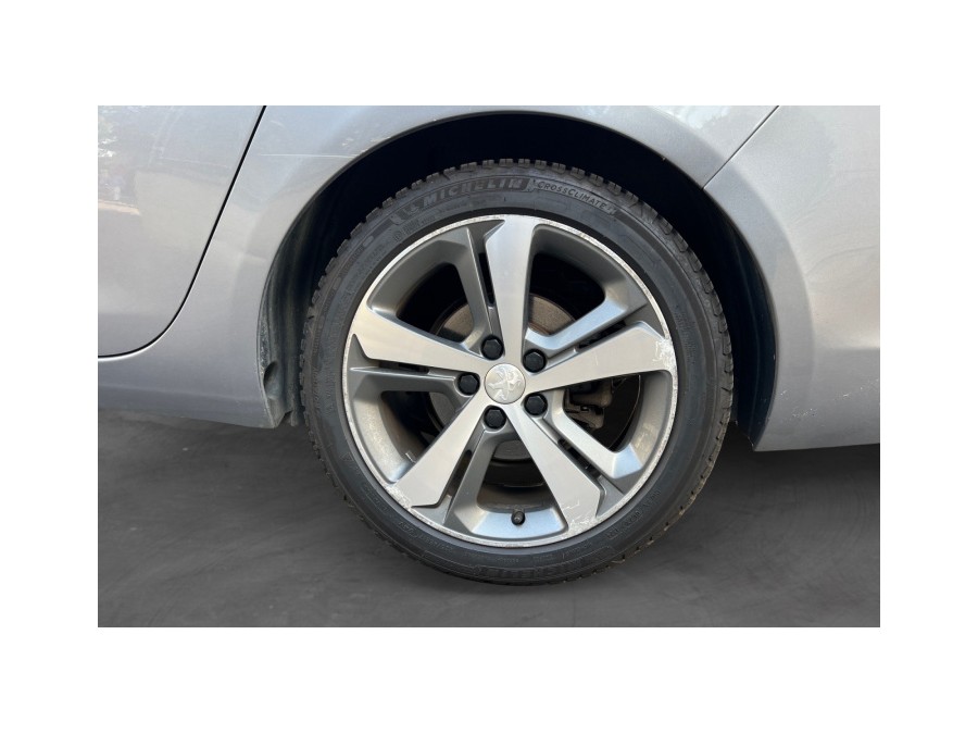 PEUGEOT d'occasion 308 1.2 130ch SW de 2015 Paris 17 (75)﻿