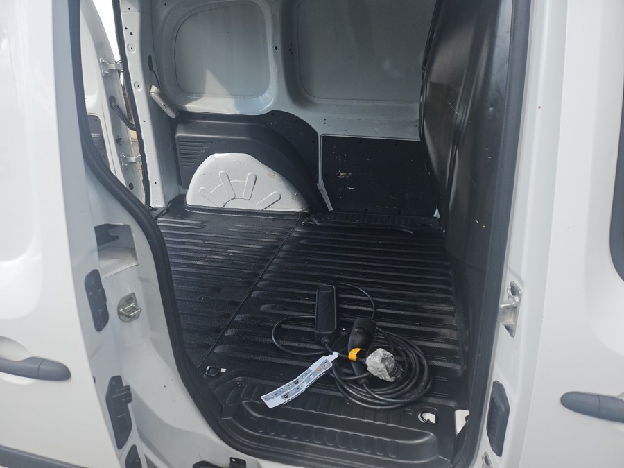 RENAULT d'occasion KANGOO ZE GENERIQUE de 2019 Orgeval Verneuil (78)﻿