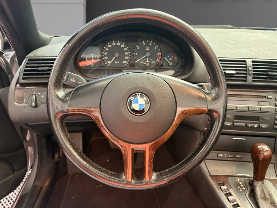 BMW d'occasion 325 2.5 CIA AUTO de 2002 Salon de Provence (13)﻿