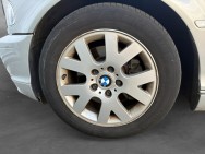 BMW d'occasion 325 2.5 CIA AUTO de 2002 Salon de Provence (13)﻿