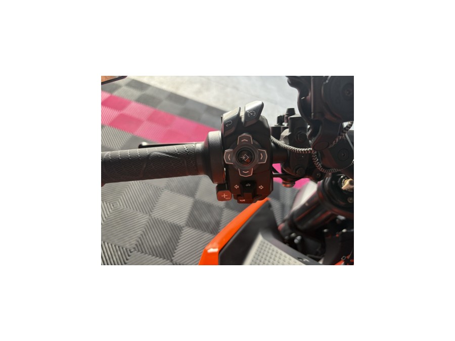KTM d'occasion Super Duke 1390 de 2024 Pamiers (09)﻿