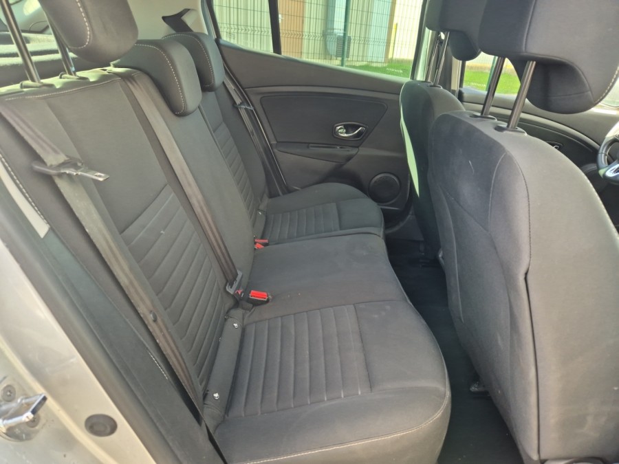 RENAULT d'occasion MEGANE TCE 115 LIMITED de 2015 Arras (62)﻿