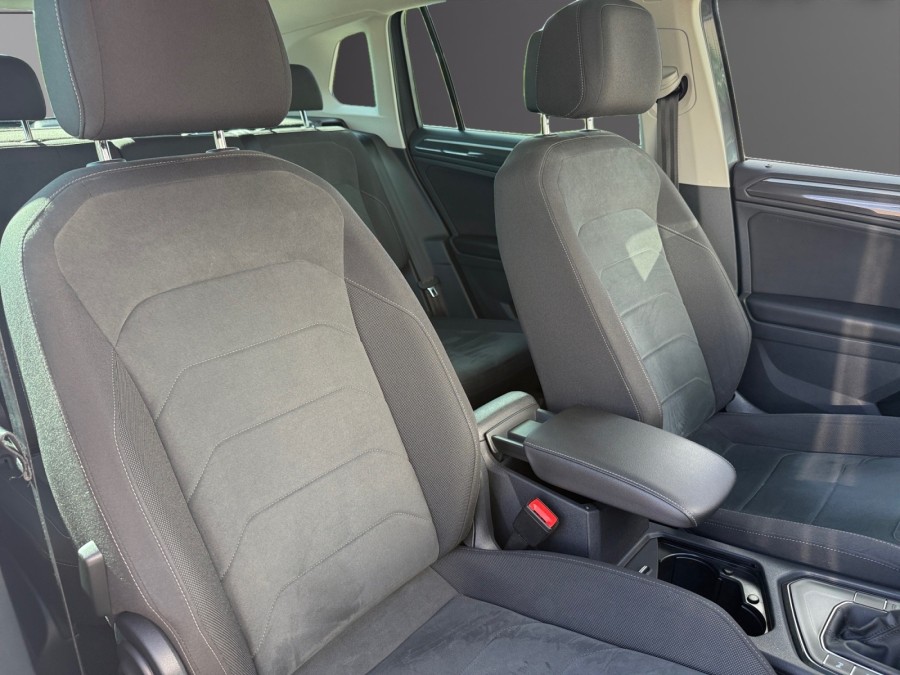 VOLKSWAGEN d'occasion TIGUAN 2.0 TDI 150 4X2 DSG PH2 de 2022 Orleans