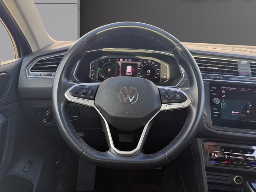 VOLKSWAGEN d'occasion TIGUAN 2.0 TDI 150 4X2 DSG PH2 de 2022 Orleans