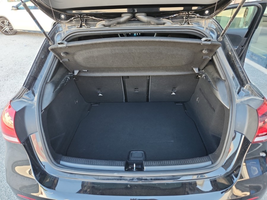 MERCEDES d'occasion CLASSE A IV A200 AMG LINE 7G-DCT de 2022 Frejus