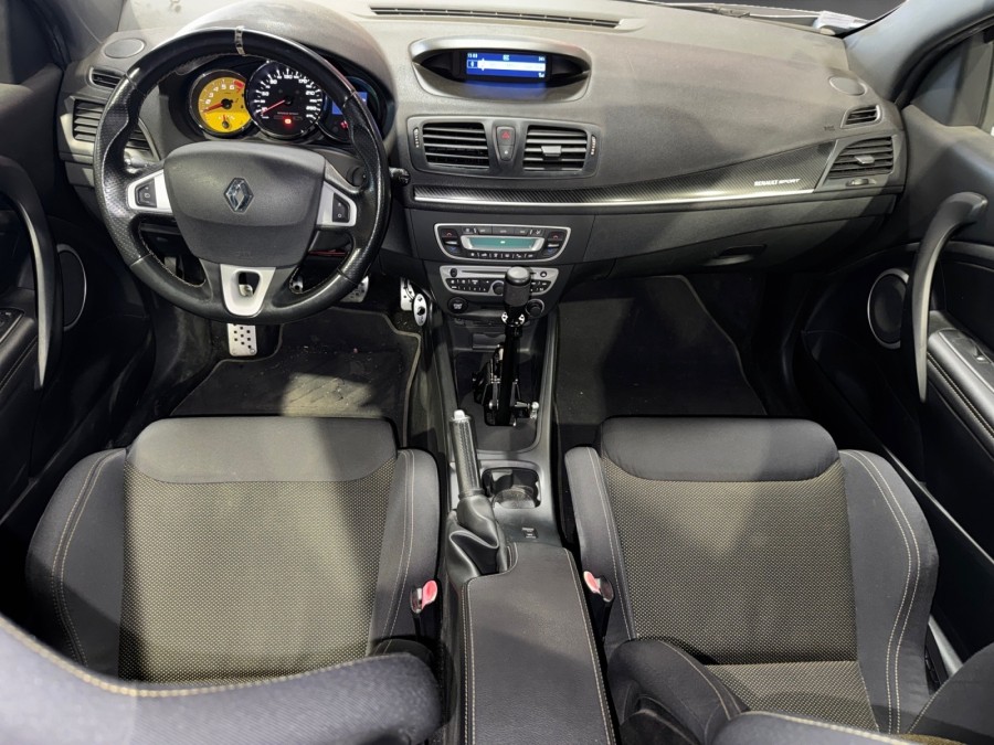 RENAULT d'occasion MEGANE III 2 16V 250 RENAULT SPORT COUPE de 2011