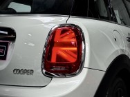 MINI d'occasion MINI Cooper 136ch Edition Greenwich 115g de 2020 Lyon