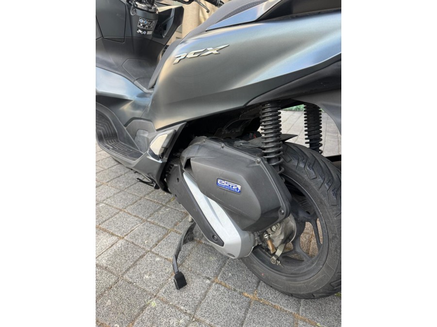 HONDA d'occasion WW125A HONDA WW125A PCX de 2022 Montreuil (93)﻿