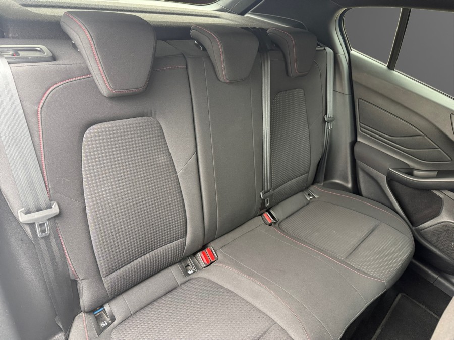 FORD d'occasion FOCUS 2.0 ECOBLUE 150 ST-LINE de 2019 Poitiers (86)﻿