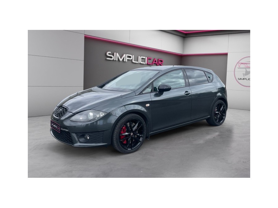 SEAT d'occasion LEON 2.0 TSI 240ch Cupra de 2011 Champigny sur Marne