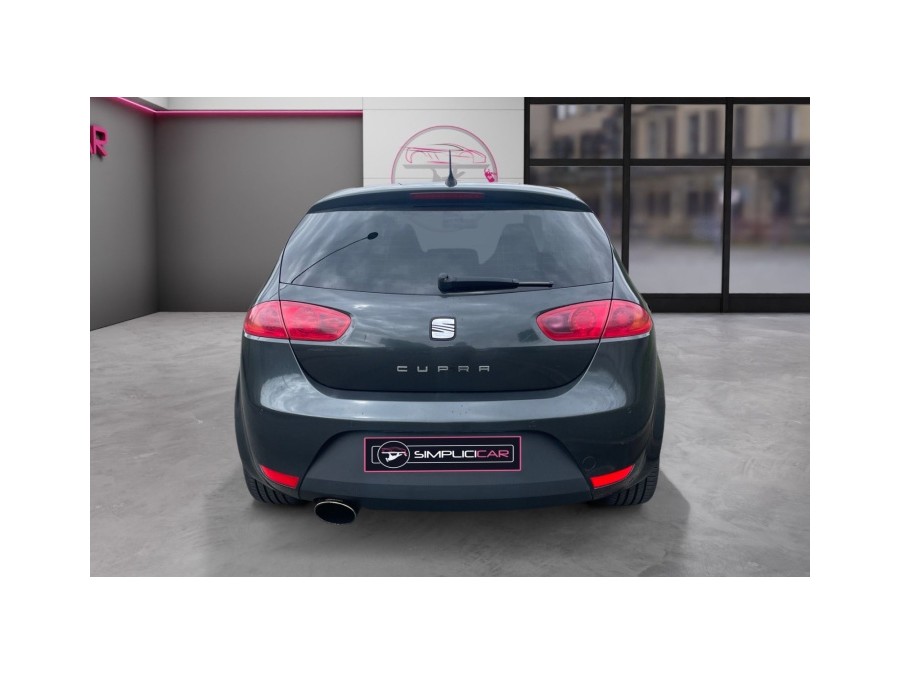 SEAT d'occasion LEON 2.0 TSI 240ch Cupra de 2011 Champigny sur Marne
