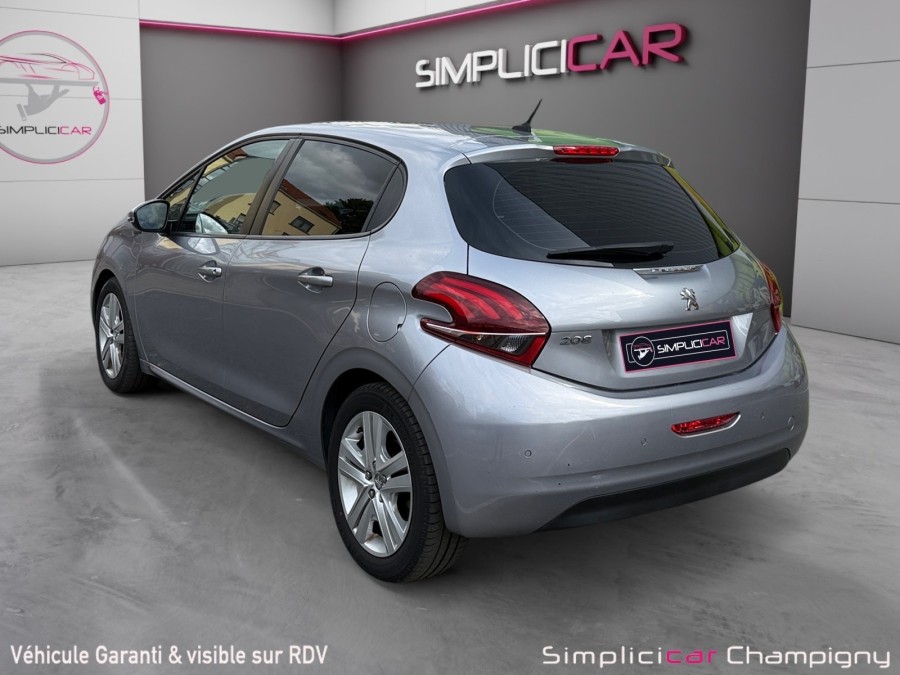PEUGEOT d'occasion 208 1.5 BlueHDi 100ch E6.c Signature BVM5 86g 5p