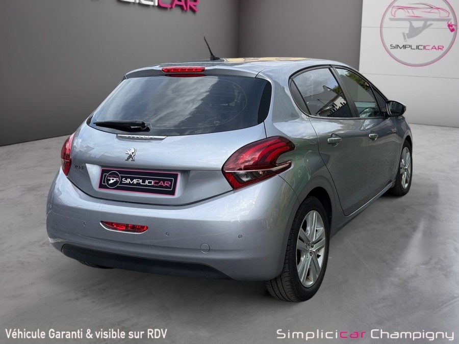 PEUGEOT d'occasion 208 1.5 BlueHDi 100ch E6.c Signature BVM5 86g 5p