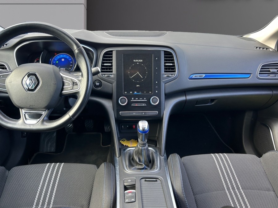 RENAULT d'occasion MEGANE 1.6 DCI 130 ZEN de 2017 Lyon Nord (69)﻿