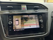 VOLKSWAGEN d'occasion TIGUAN 2.0 TDI 150 4X2 DSG PH2 de 2017 Tours