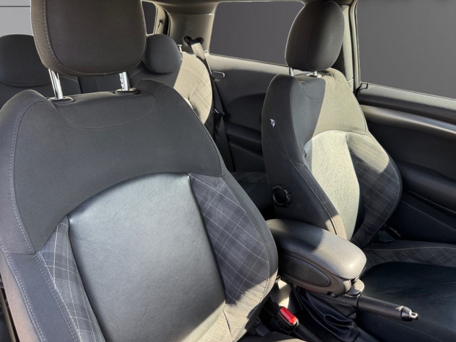 MINI d'occasion MINI COOPER 136 PACK CHILI de 2015 Orleans (45)﻿