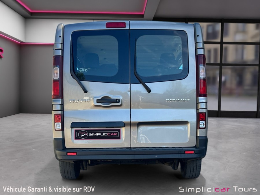 RENAULT d'occasion TRAFIC COMBI 1.6 DCI 120 LIFE L1 de 2014 Tours