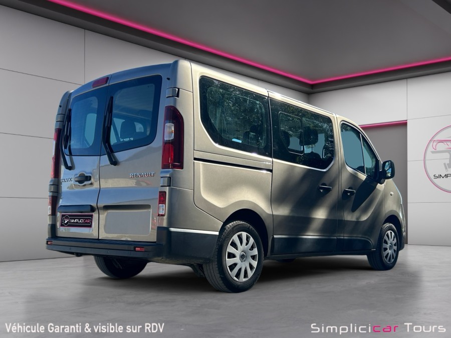 RENAULT d'occasion TRAFIC COMBI 1.6 DCI 120 LIFE L1 de 2014 Tours