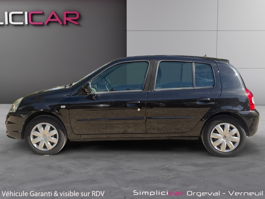 RENAULT d'occasion CLIO 1.2 16v 75ch Campus.com 5p de 2009 Orgeval