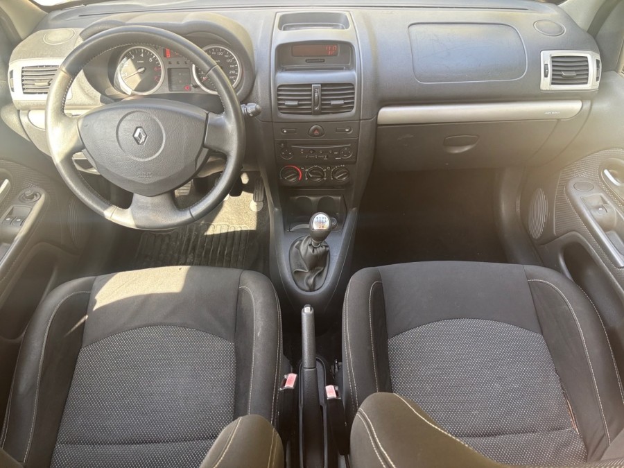 RENAULT d'occasion CLIO 1.2 16v 75ch Campus.com 5p de 2009 Orgeval