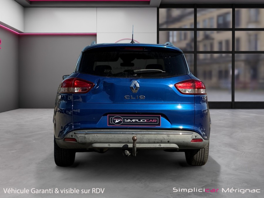 RENAULT d'occasion CLIO IV ESTATE 1.5 DCI 110 INTENS de 2017 Mérignac