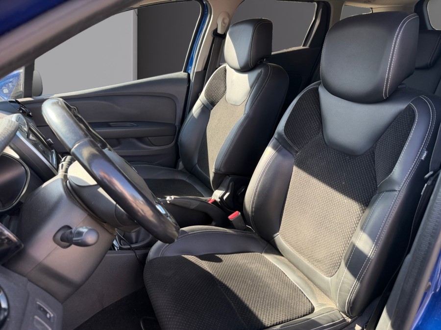RENAULT d'occasion CLIO IV ESTATE 1.5 DCI 110 INTENS de 2017 Mérignac