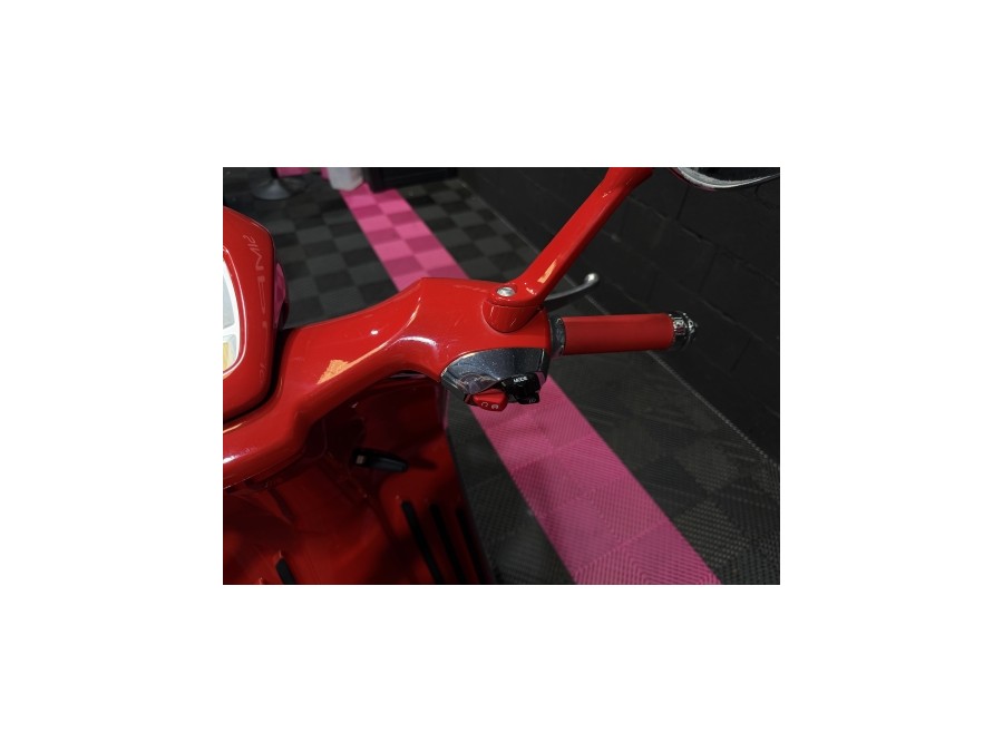 PIAGGIO d'occasion VESPA 946 MA7A100 de 2020 Nîmes (30)﻿
