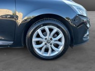 RENAULT d'occasion CLIO 1.2 TCE 120 de 2016 Coignières (78)﻿
