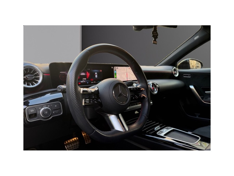 MERCEDES d'occasion A 200 AMG LINE 7G-DCT de 2024 Paris 17 (75)﻿
