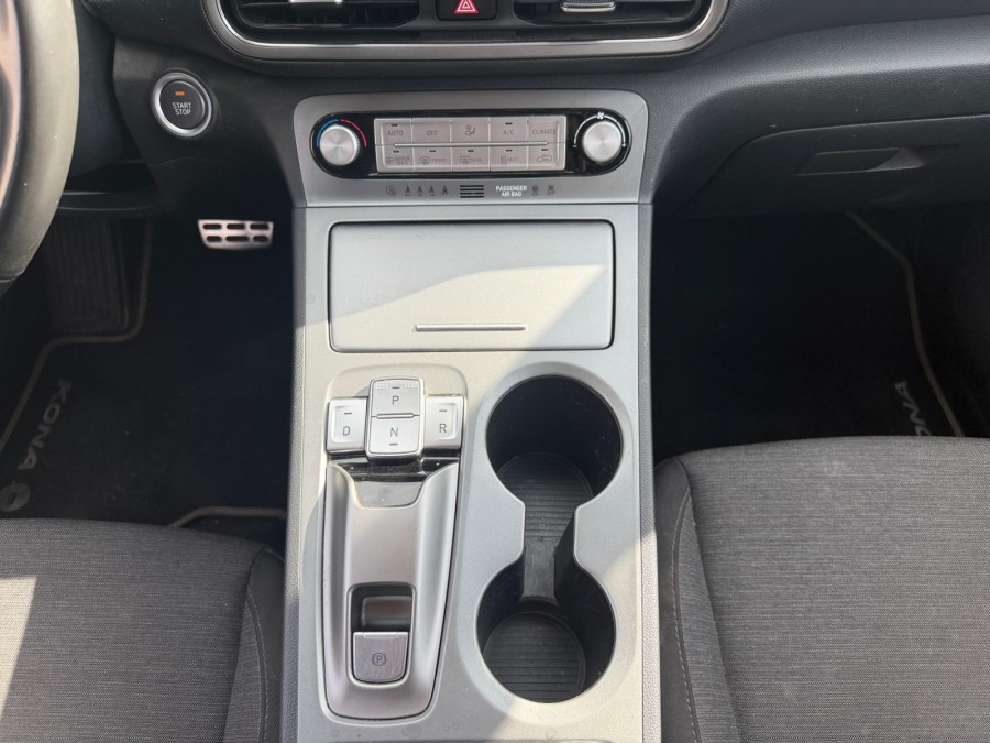 HYUNDAI d'occasion KONA Electric 64kWh - 204ch Intuitive de 2023 Caen
