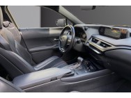 LEXUS d'occasion UX250H 2 HYBRIDE 2WD de 2019 Paris 17 (75)﻿