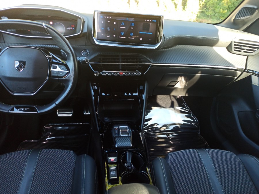 PEUGEOT d'occasion 208 II 1.2 HYBRID 136 GT E-DCS de 2024 Brest (29)﻿
